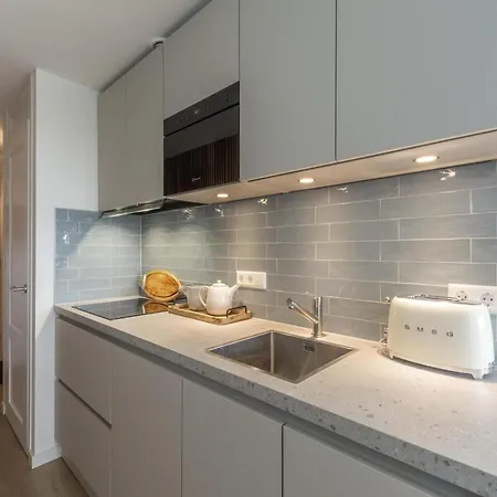 Apartment Stylish Couples Retreat (adults Only) *