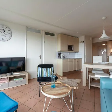 Stylish Couples Retreat (adults Only) Apartment