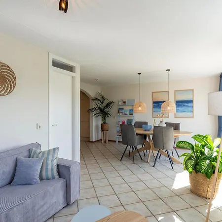 Stylish Couples Retreat (adults Only) Apartment *