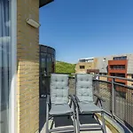 Wijde Blick 301 Adults Only