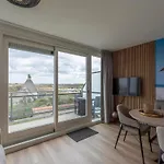 Wijde Blick 301 Adults Only Apartment *