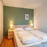 Wijde Blick 301 Adults Only *