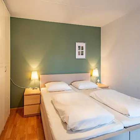Wijde Blick 301 Adults Only *